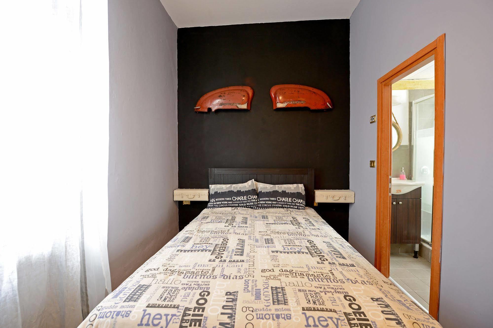 Eclectic ApartHotel Tel Aviv Exterior foto