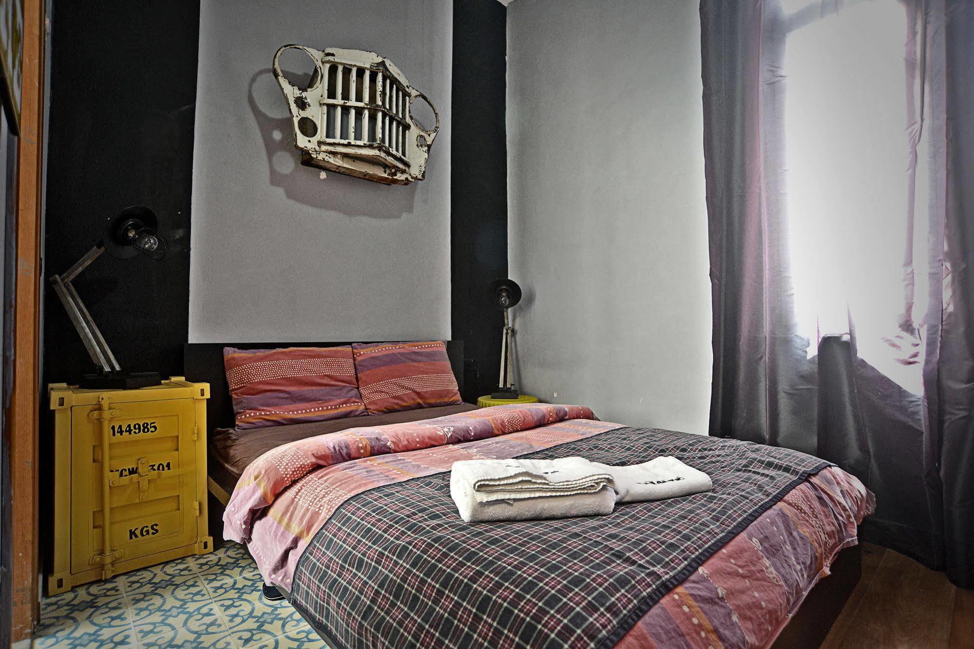 Eclectic ApartHotel Tel Aviv Exterior foto